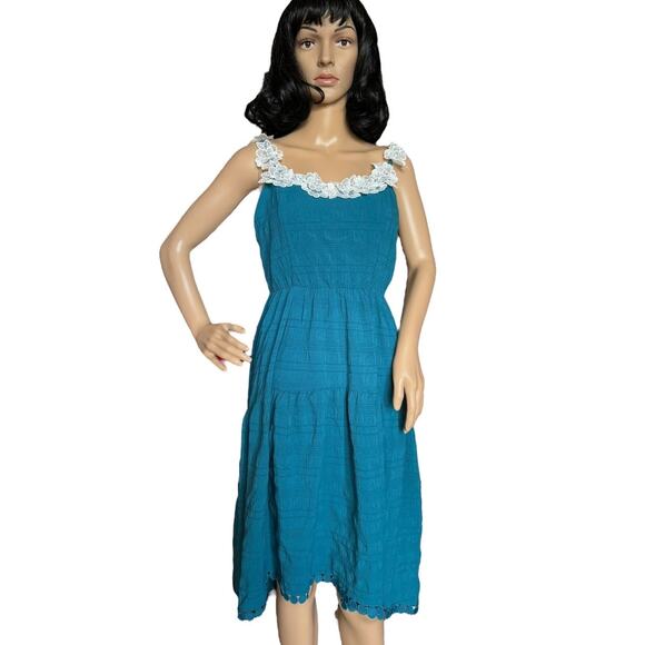 Daisy tiered smocked open back with bow high low dress size medium - Picture 5 of 16